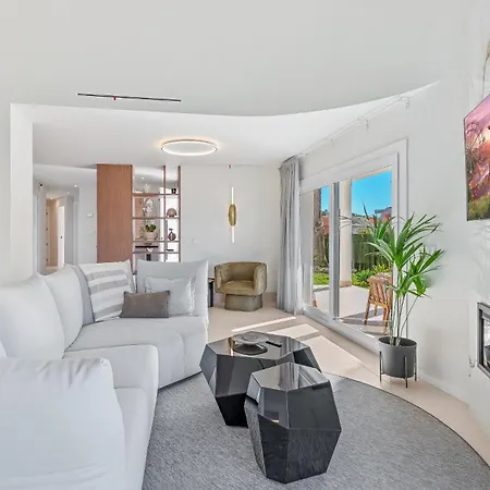 Vacation I Ulises, Private Heated Pool, 4min To The Beach, Luxury Interiors, Bbq, Golf Views Villa *