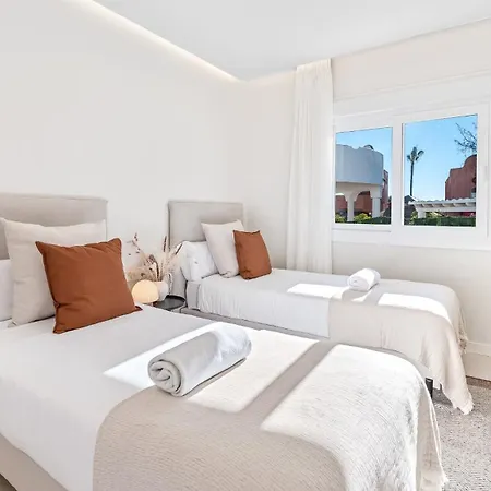 Vacation I Ulises, Private Heated Pool, 4min To The Beach, Luxury Interiors, Bbq, Golf Views Вілла