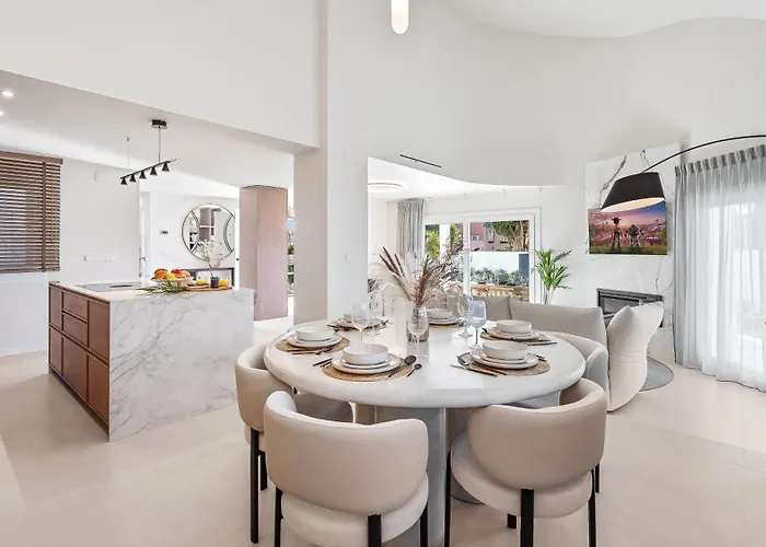 Vacation I Ulises, Private Heated Pool, 4min To The Beach, Luxury Interiors, Bbq, Golf Views Вилла Марбелья