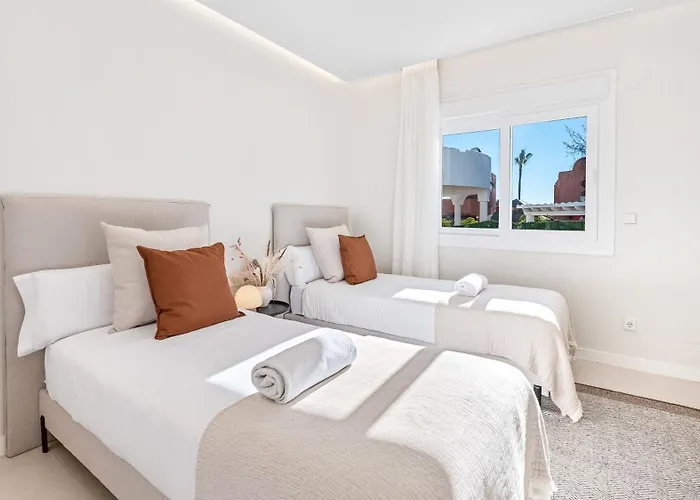 Vacation I Ulises, Private Heated Pool, 4min To The Beach, Luxury Interiors, Bbq, Golf Views Villa