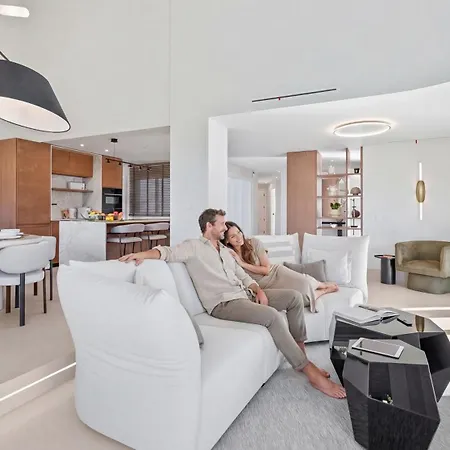 Villa Vacation I Ulises, Private Heated Pool, 4min To The Beach, Luxury Interiors, Bbq, Golf Views *